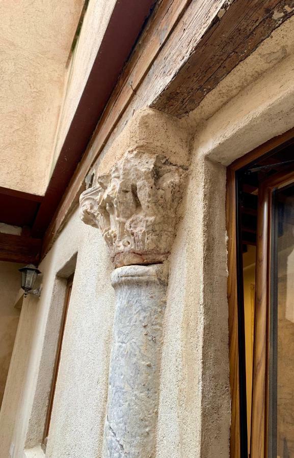 El Apartamento De La Yaya Toledo Bagian luar foto