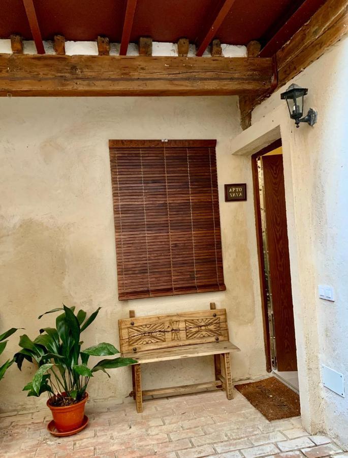 El Apartamento De La Yaya Toledo Bagian luar foto